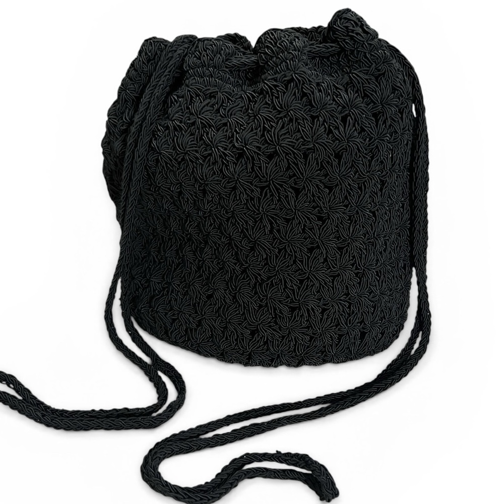 Ann Taylor Vintage Crochet Drawstring Bucket Bag – Black Textured Shell Stitch